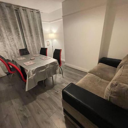 Large Beautiful 3 Bed House In City Of ברמינגהאם מראה חיצוני תמונה